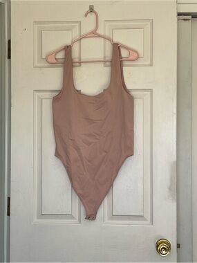 a new day Mauve/Taupe Scoop Neck Bodysuit